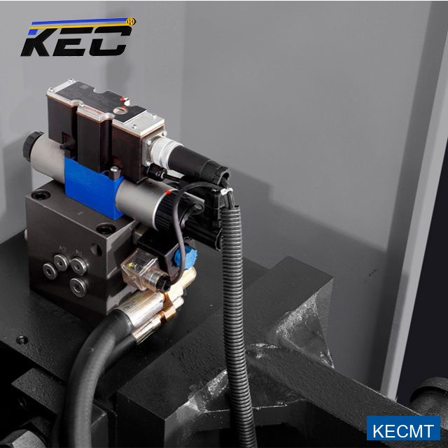 KECMT RAS-2500 Panel Bender
